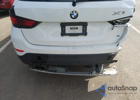 2015 BMW X1 xDrive28I z USA, uszkodzony, nr VIN WBAVL1C56FVY34762